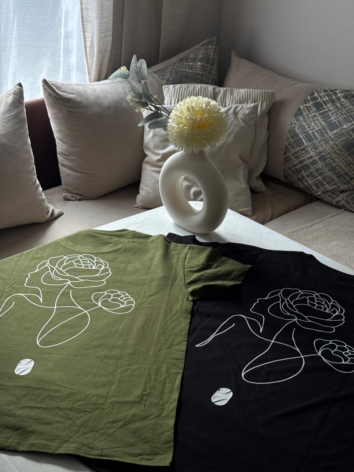 Impression DTF sur t-shirt Maison Janna Sayama Custom